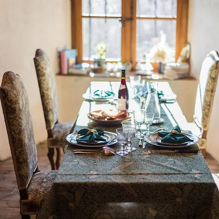 Chateau Des Marcilly Talaru * Chalmazel-Jeansagniere