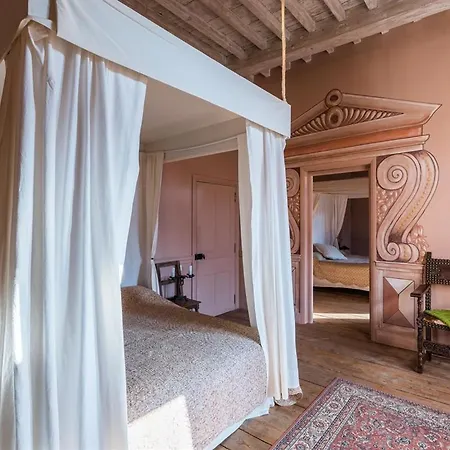 Chateau Des Marcilly Talaru Holiday home