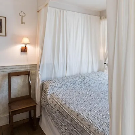 Chateau Des Marcilly Talaru Chalmazel-Jeansagniere