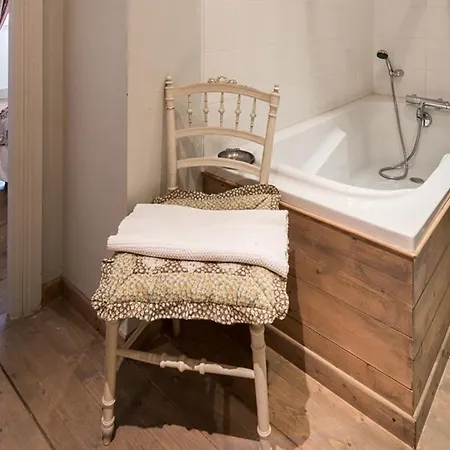 Holiday home Chateau Des Marcilly Talaru