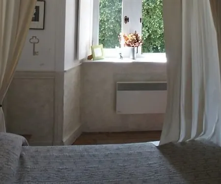 Chateau Des Marcilly Talaru * Chalmazel-Jeansagniere