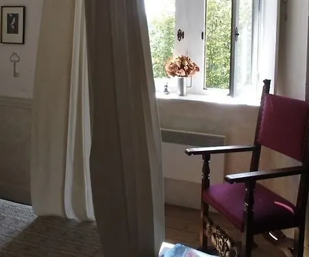 Chateau Des Marcilly Talaru Holiday home